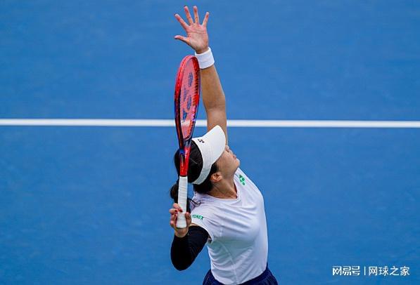 贯冠军之间 贯冠军之间